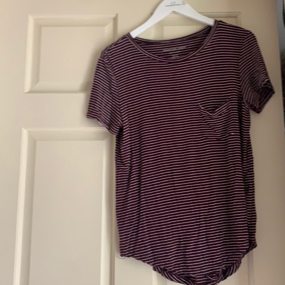 American eagle t shirt